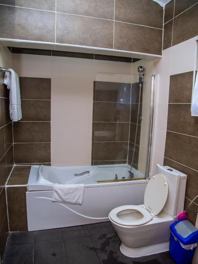 Airside Hotel Аккра Екстер'єр фото