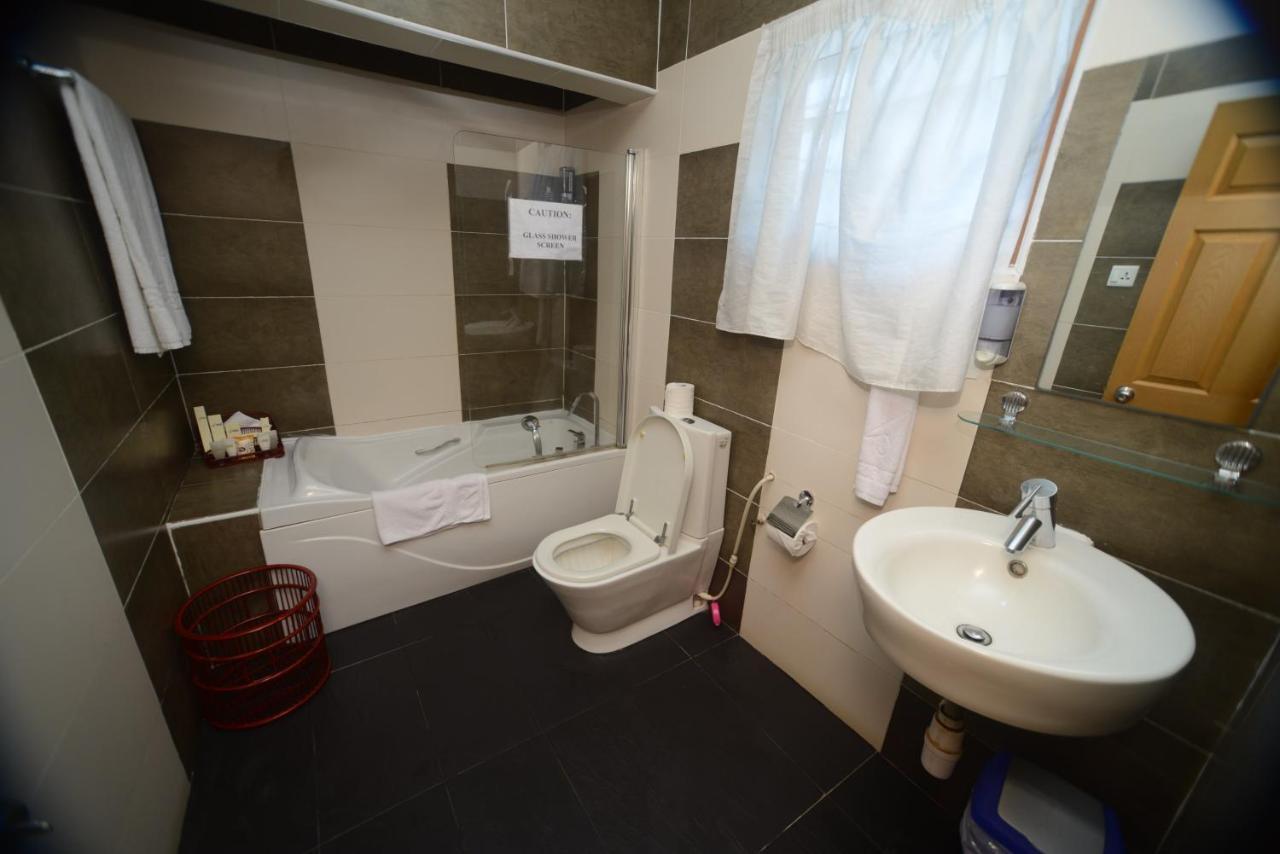 Airside Hotel Аккра Екстер'єр фото